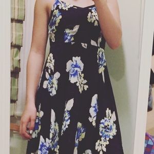 Perfect Flora mini dress